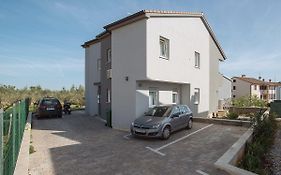 Apartments Elviana