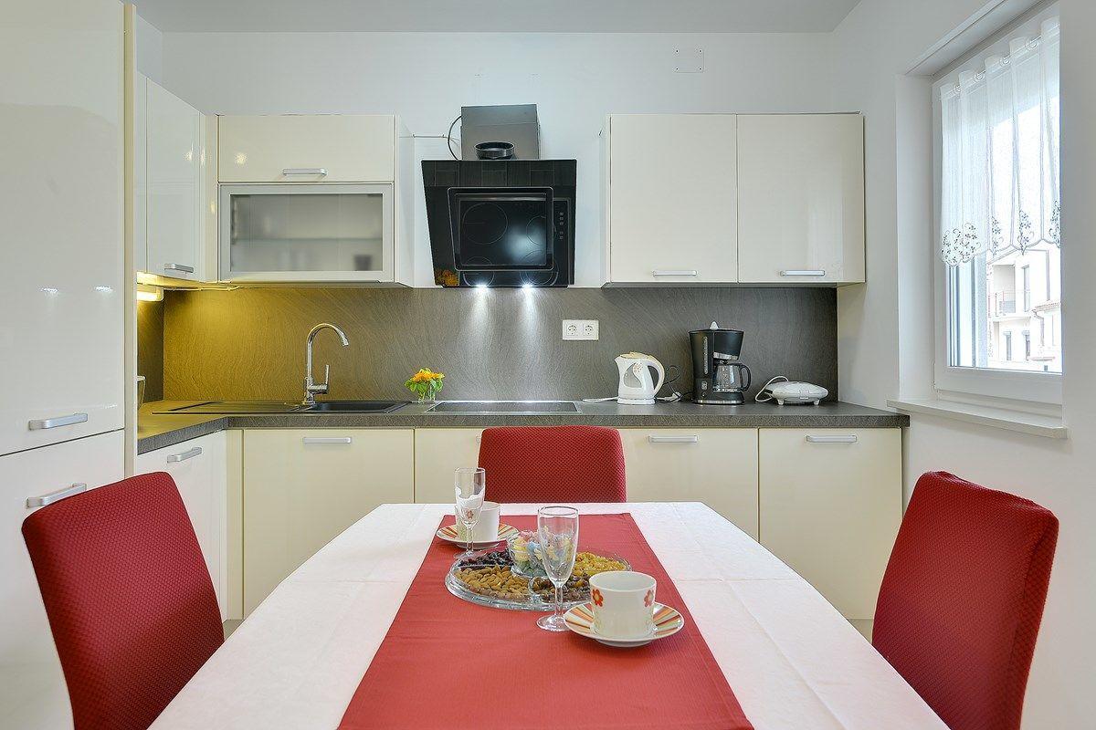 Apartments Elviana Pola Esterno foto